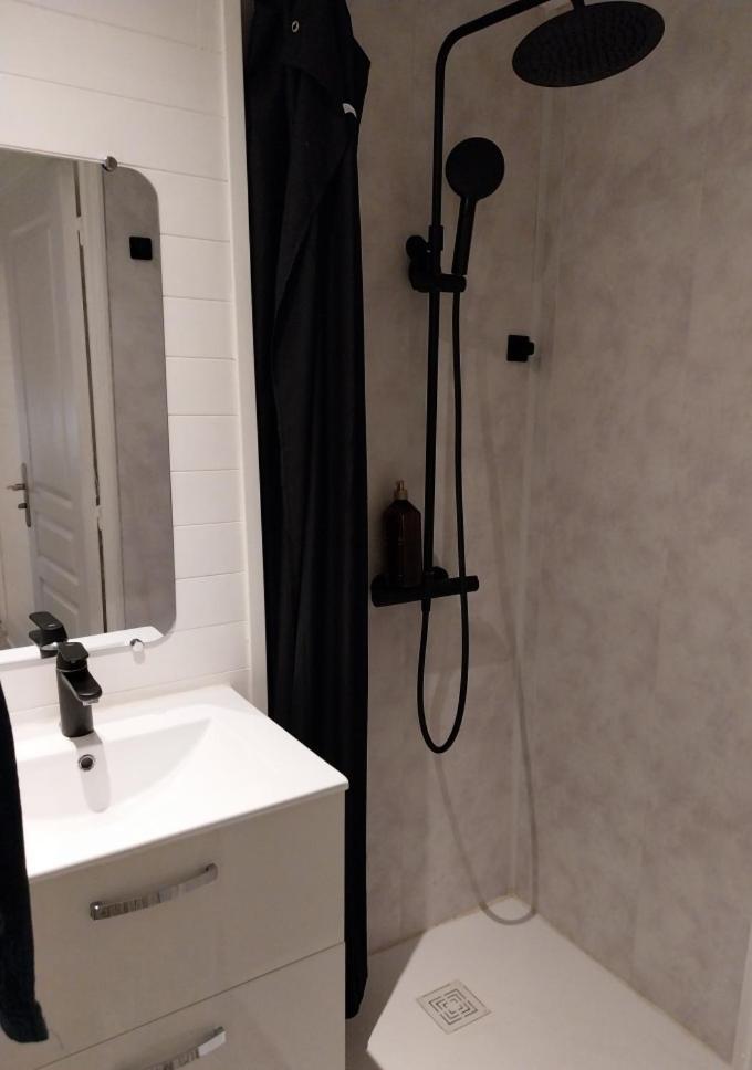 'Le Patio' Appartement Avec Terrasse 로양 외부 사진